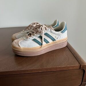 Adidas Gazelle Bold magic beige collegiate green (women’s)